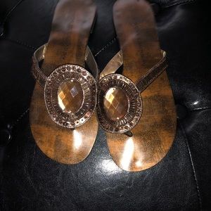 Chinese laundry sandals